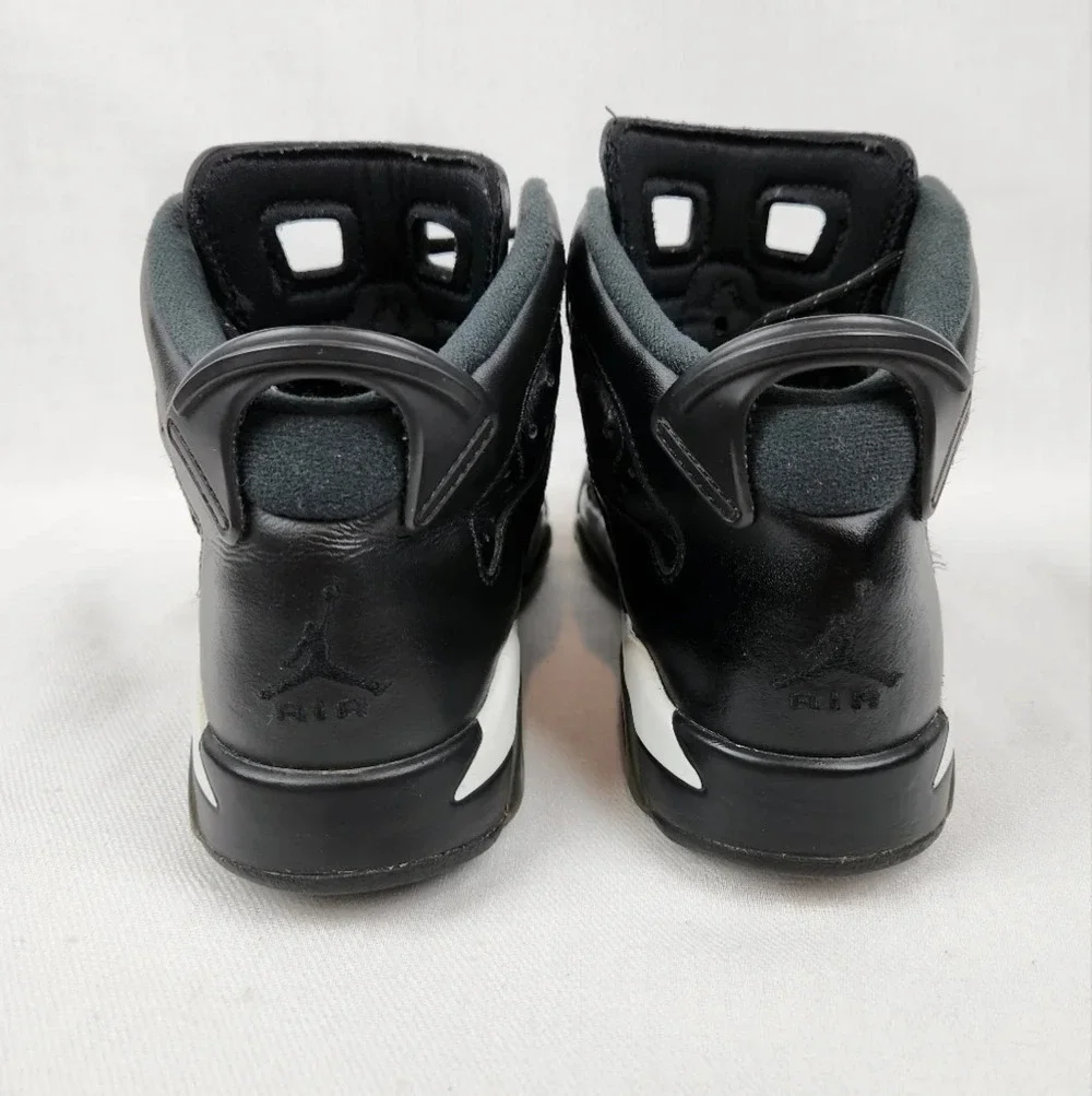 Nike Air Jordan 6 Black Cat Sneakers. - Picture 4 of 9